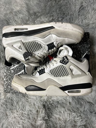 Nike Air Jordan 4 "Military Black"