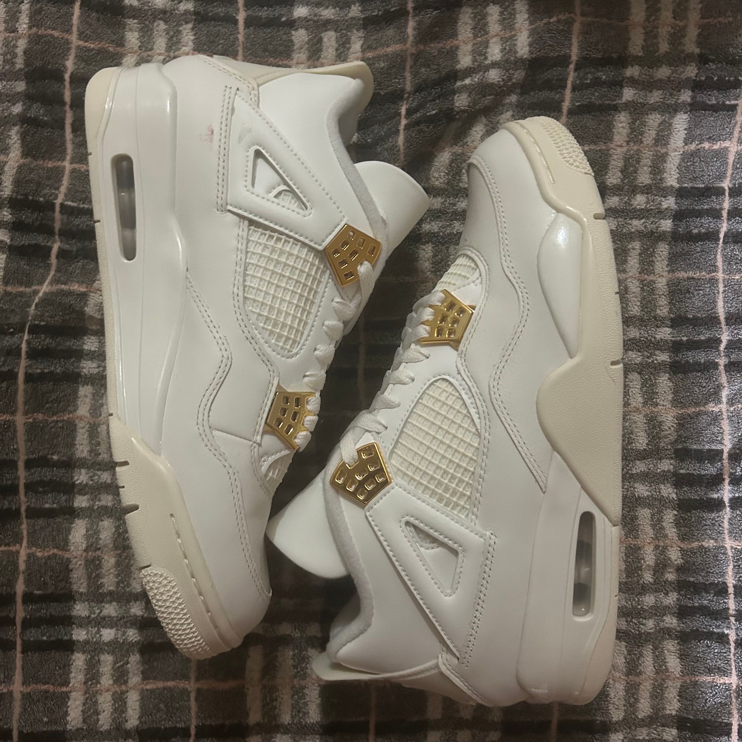 Nike Women's Air Jordan 4 Retro "White & Gold"
