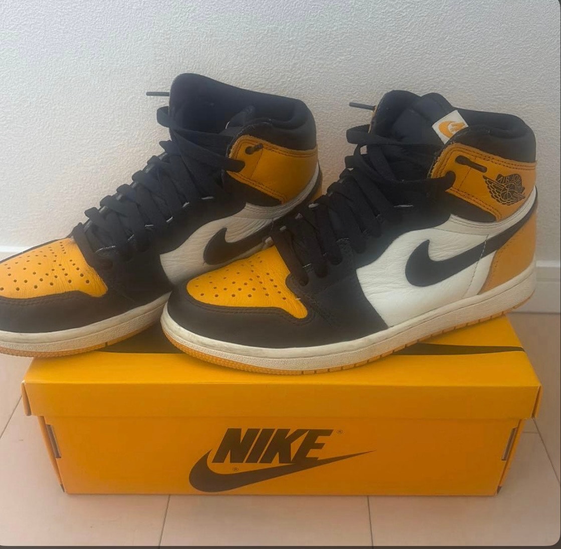 Nike Air Jordan 1 Retro High OG "Taxi"
