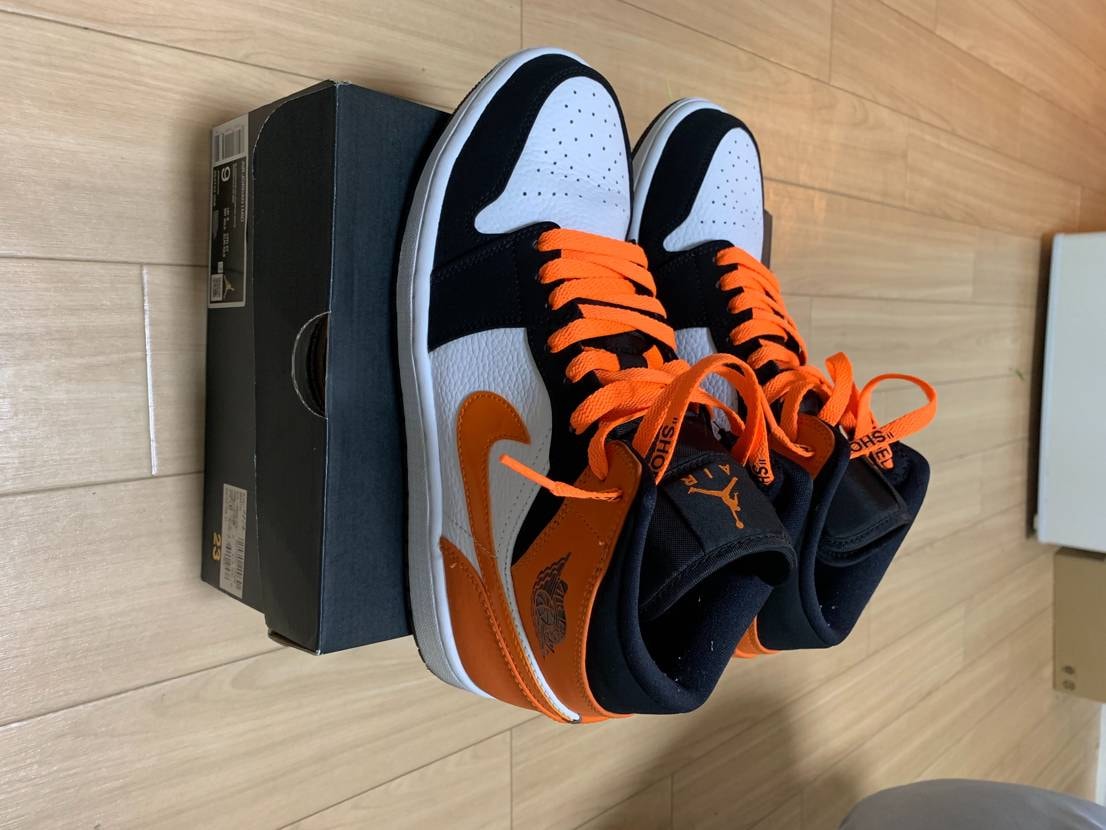 NIKE AIR JORDAN 1 MID "SHATTERED BACKBOARD"