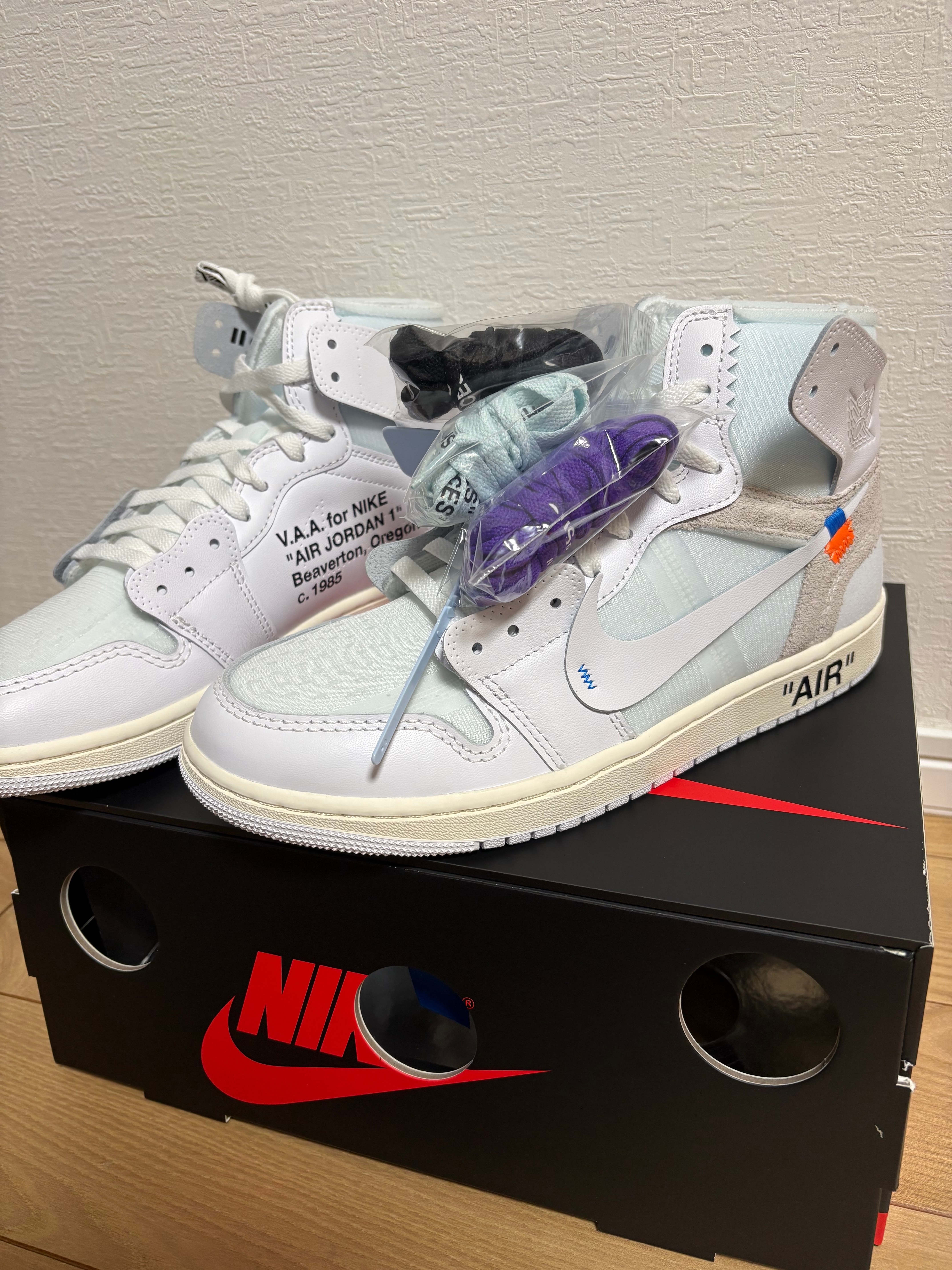 Virgil Abloh Archive (V.A.A.) × Nike Air Jordan 1 Retro High OG "Alaska"