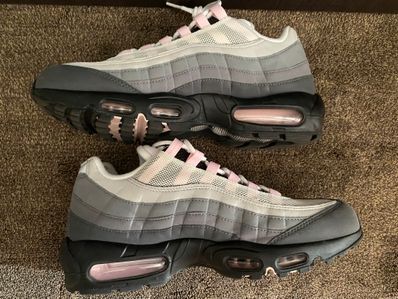 Nike Air Max 95 "Gunsmoke/Pink Foam"