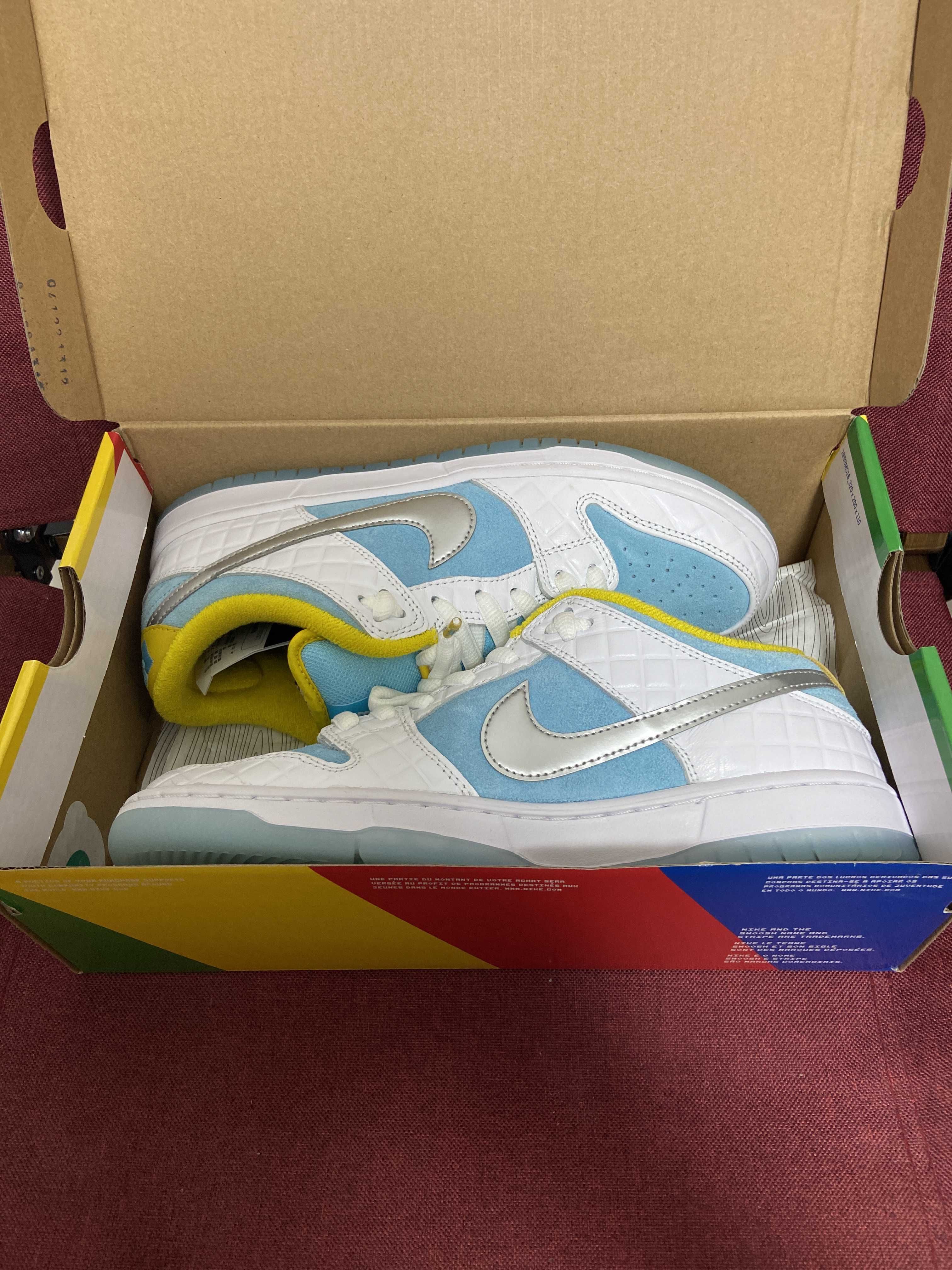 FTC × Nike SB Dunk Low "White/Blue"