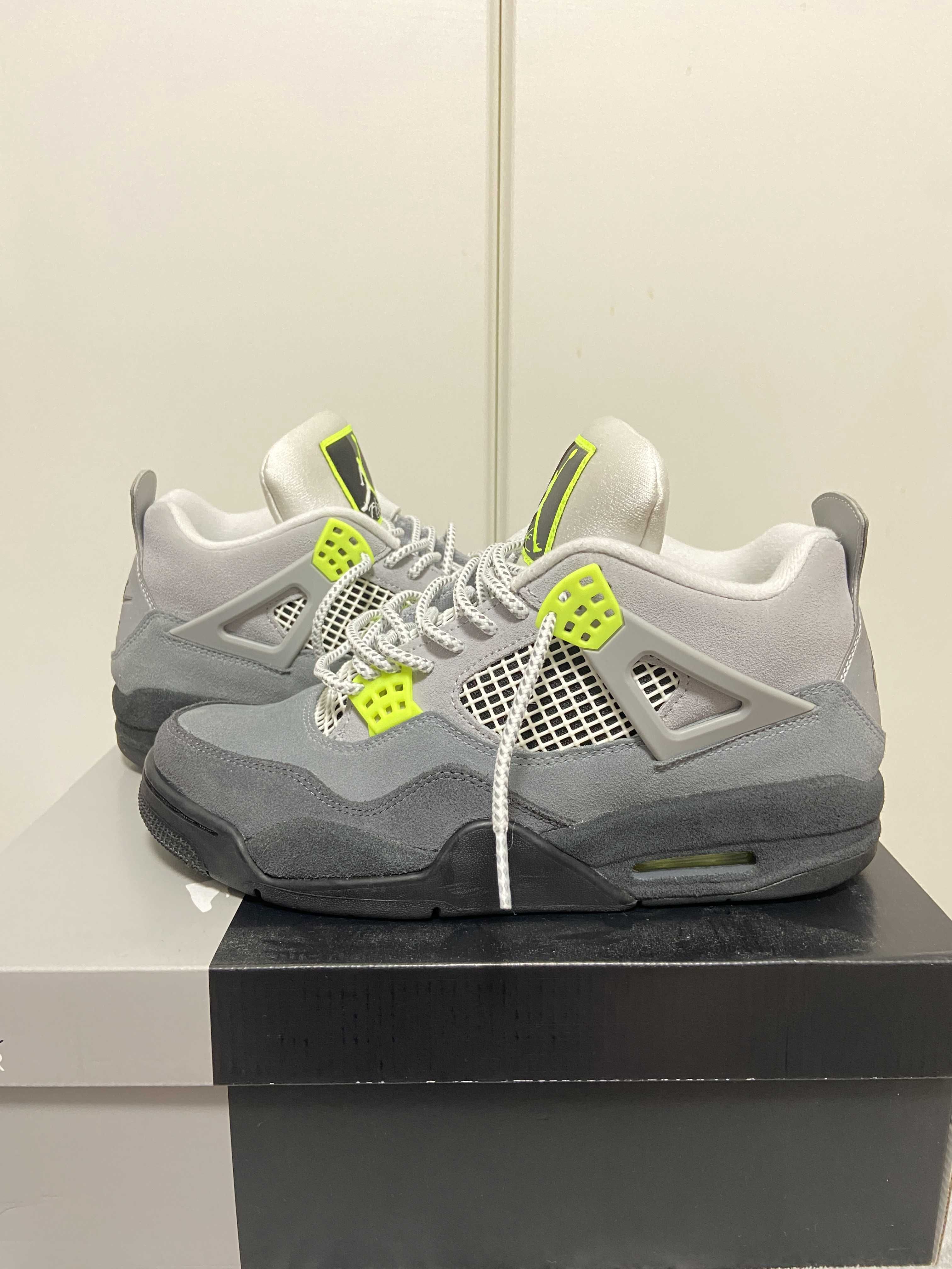 NIKE AIR JORDAN 4 RETRO LE "NEON"