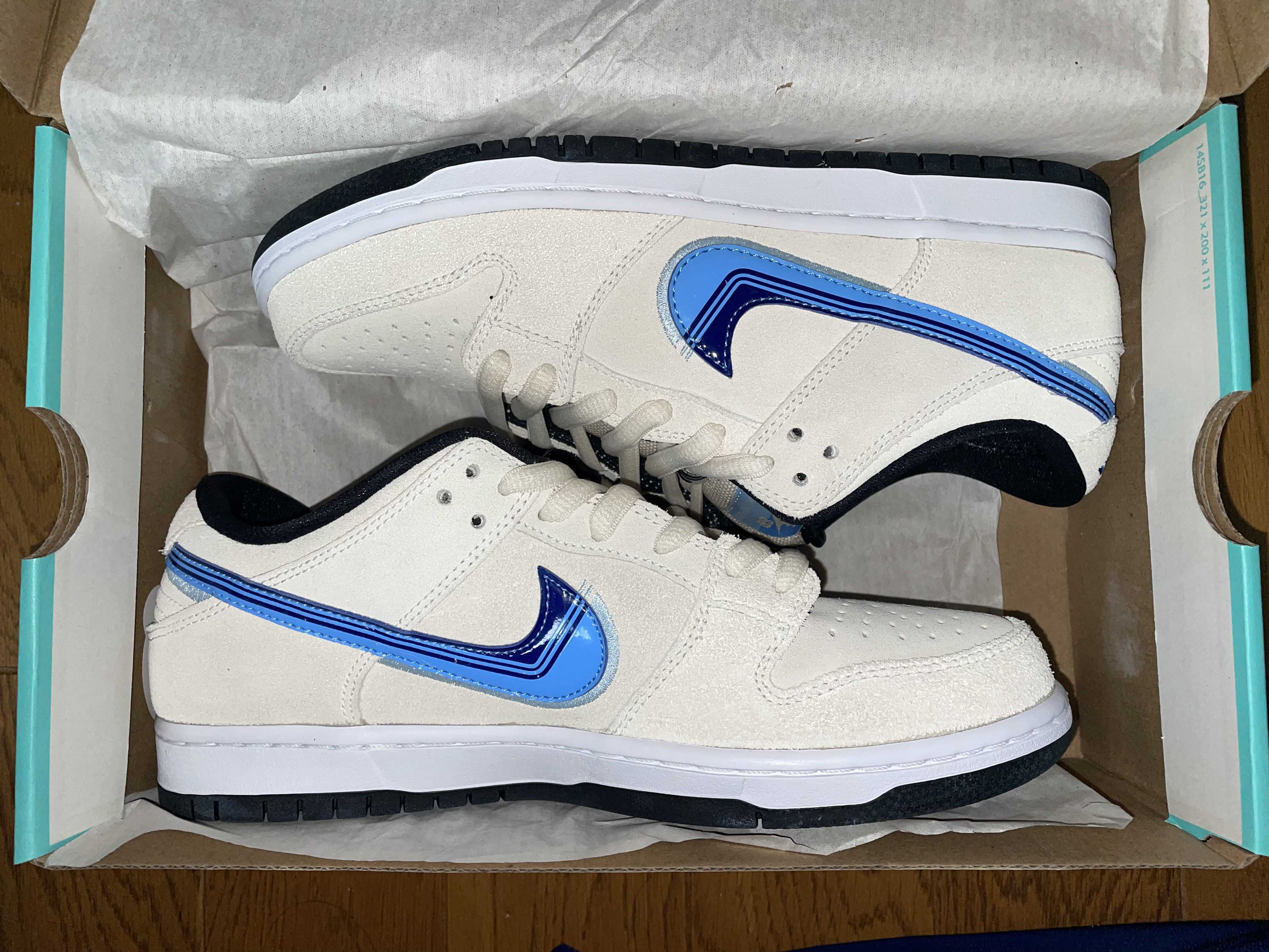 Nike SB Dunk Low "Light Cream" 