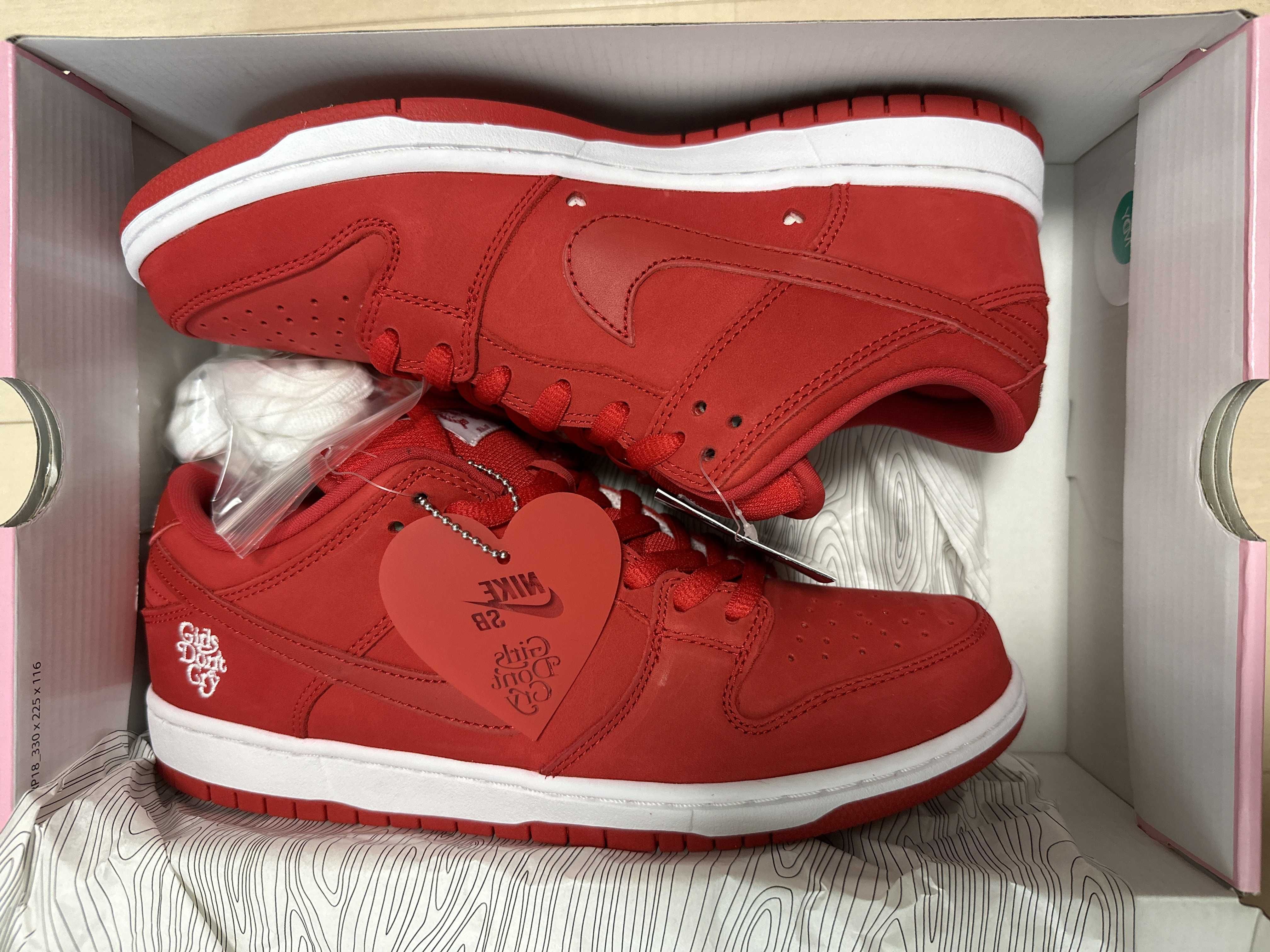 Girls Don't Cry × Nike SB Dunk Low Pro QS "Red" / VERDY