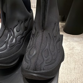 アシックス ワン "ブラック" / ONE OK ROCK / ワンオクロック / Taka着用モデル