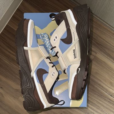 Travis Scott × Nike Zoom Field Jaxx "Pale Ivory and Leche Blue"