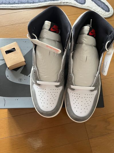 Nike Air Jordan 1 Retro High OG "Black and Smoke Grey"