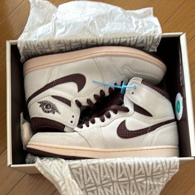 A Ma Maniere × Nike Air Jordan 1 Retro High OG "Sail and Burgundy"