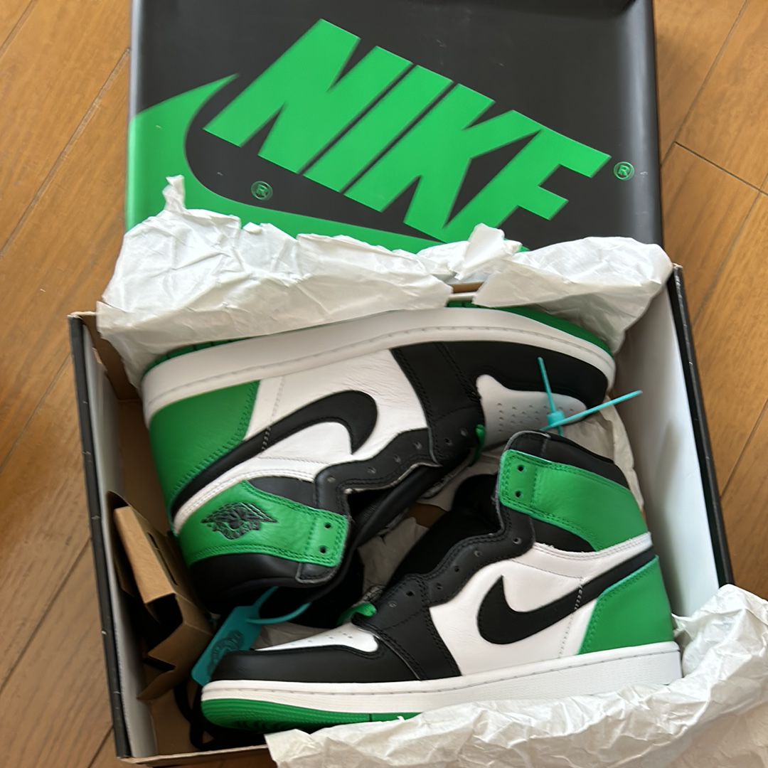 Nike Air Jordan 1 Retro High OG "Celtics/Black and Lucky Green" (2023)