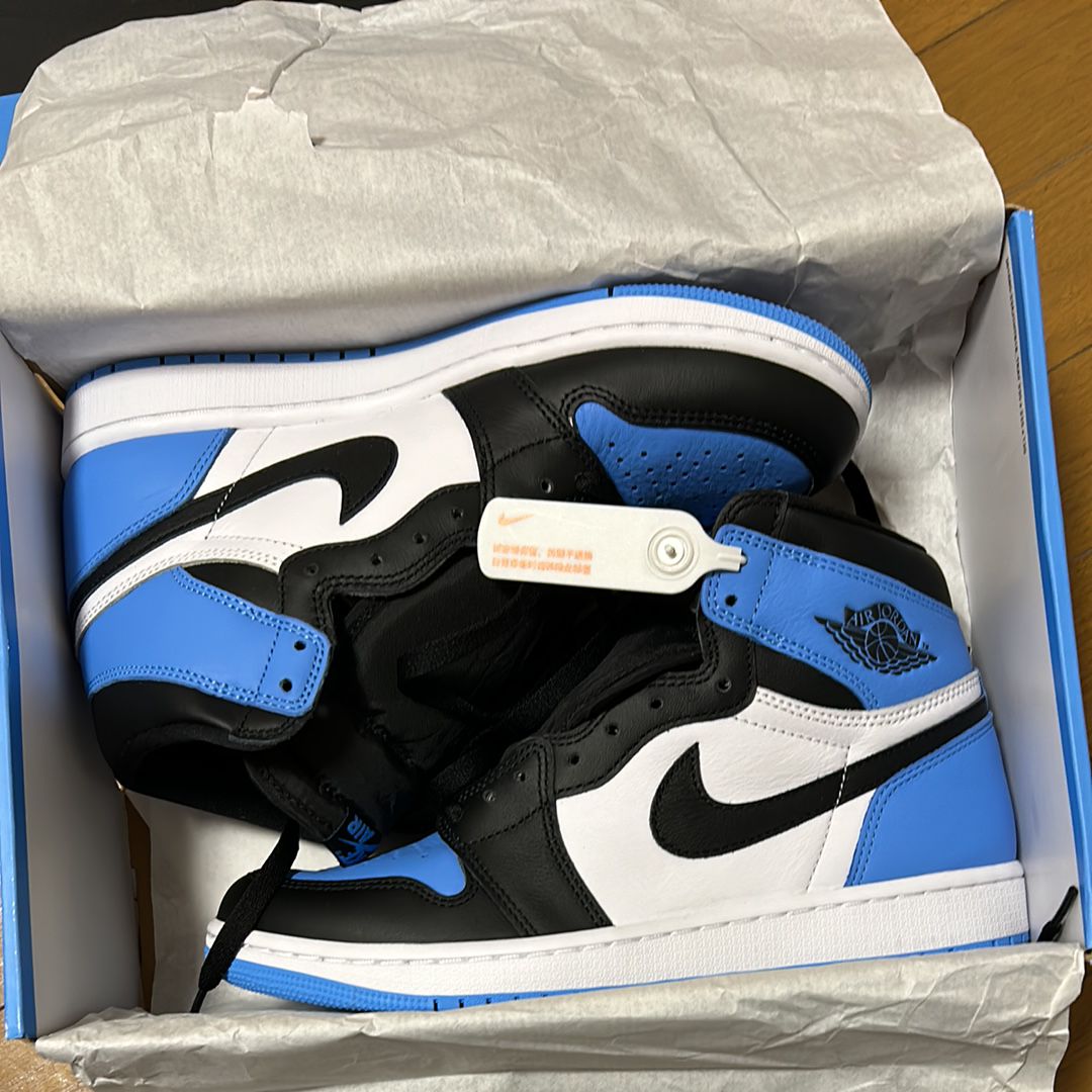 Nike Air Jordan 1 Retro High OG "University Blue/UNC Toe"