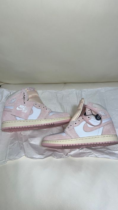Nike Women's Air Jordan 1 Retro High OG "Washed Pink"