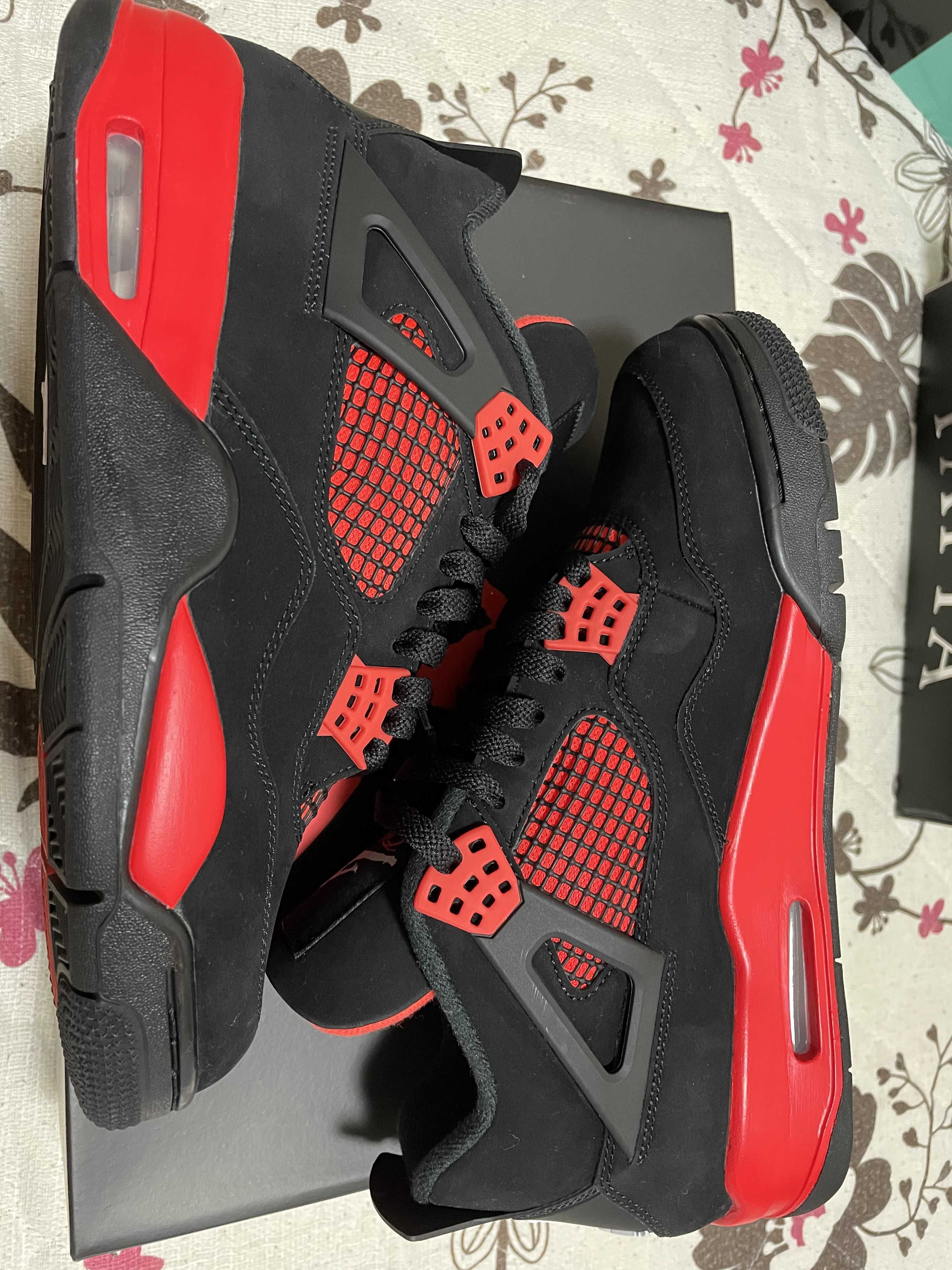 Nike Air Jordan 4 "Red Thunder/Crimson"