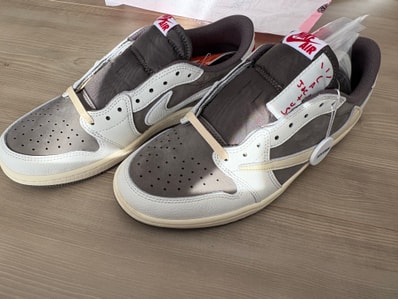 Travis Scott × Nike Air Jordan 1 Low OG SP "Reverse Mocha/Sail and Ridgerock"
