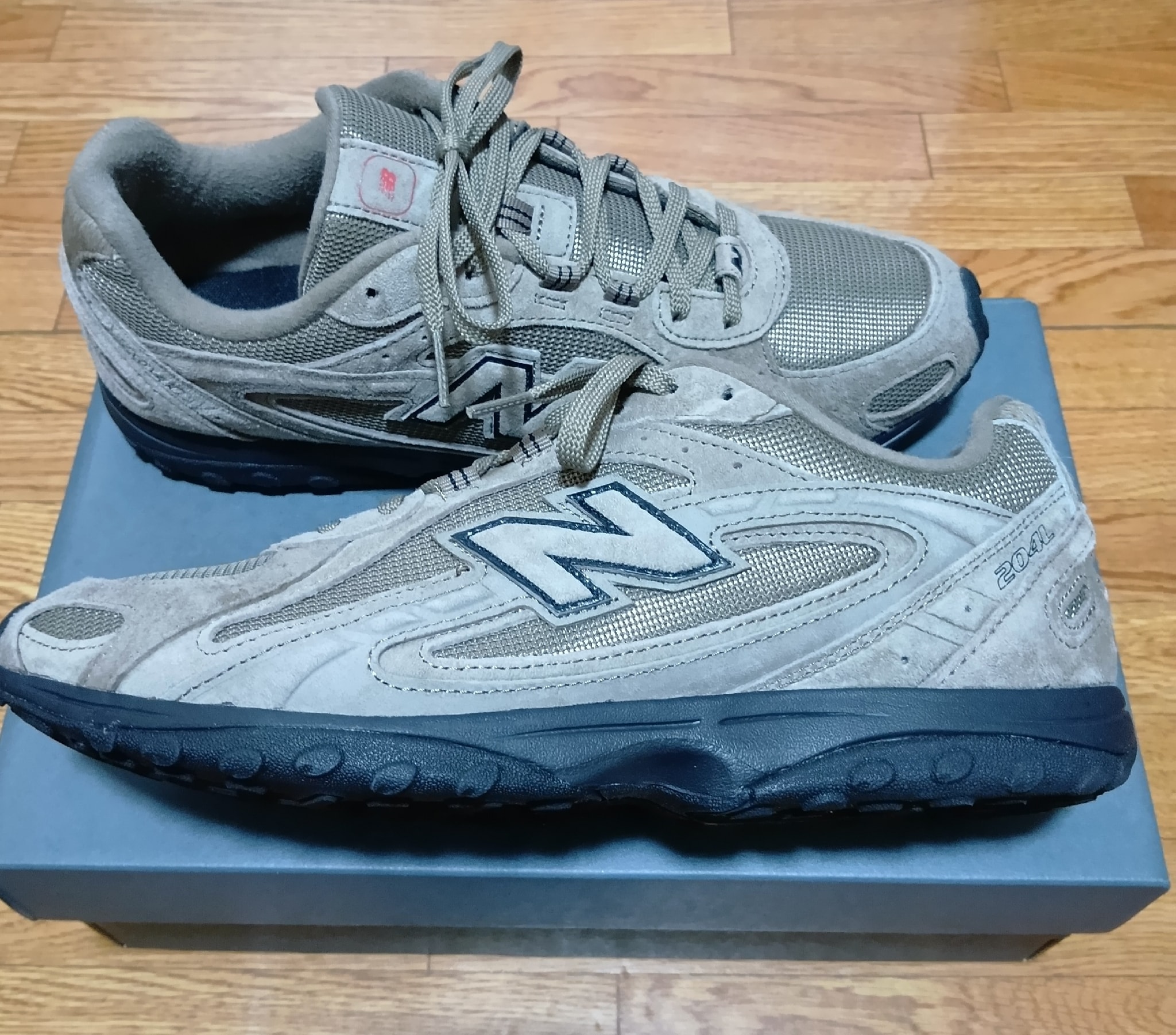 New Balance 204L Lunar New Year "Thunder Brown/Black/Shadow Red"