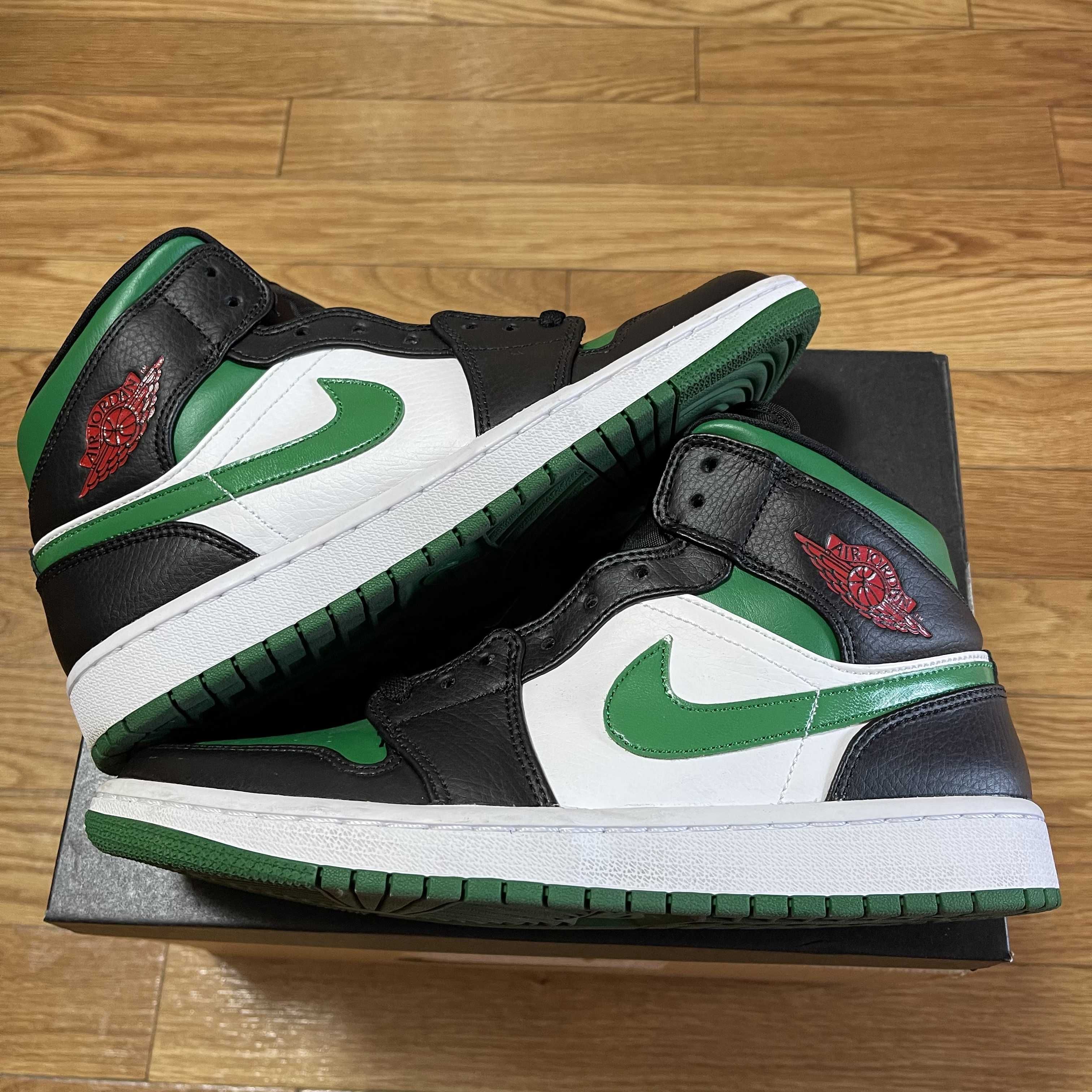 NIKE AIR JORDAN 1 MID "PINE GREEN"