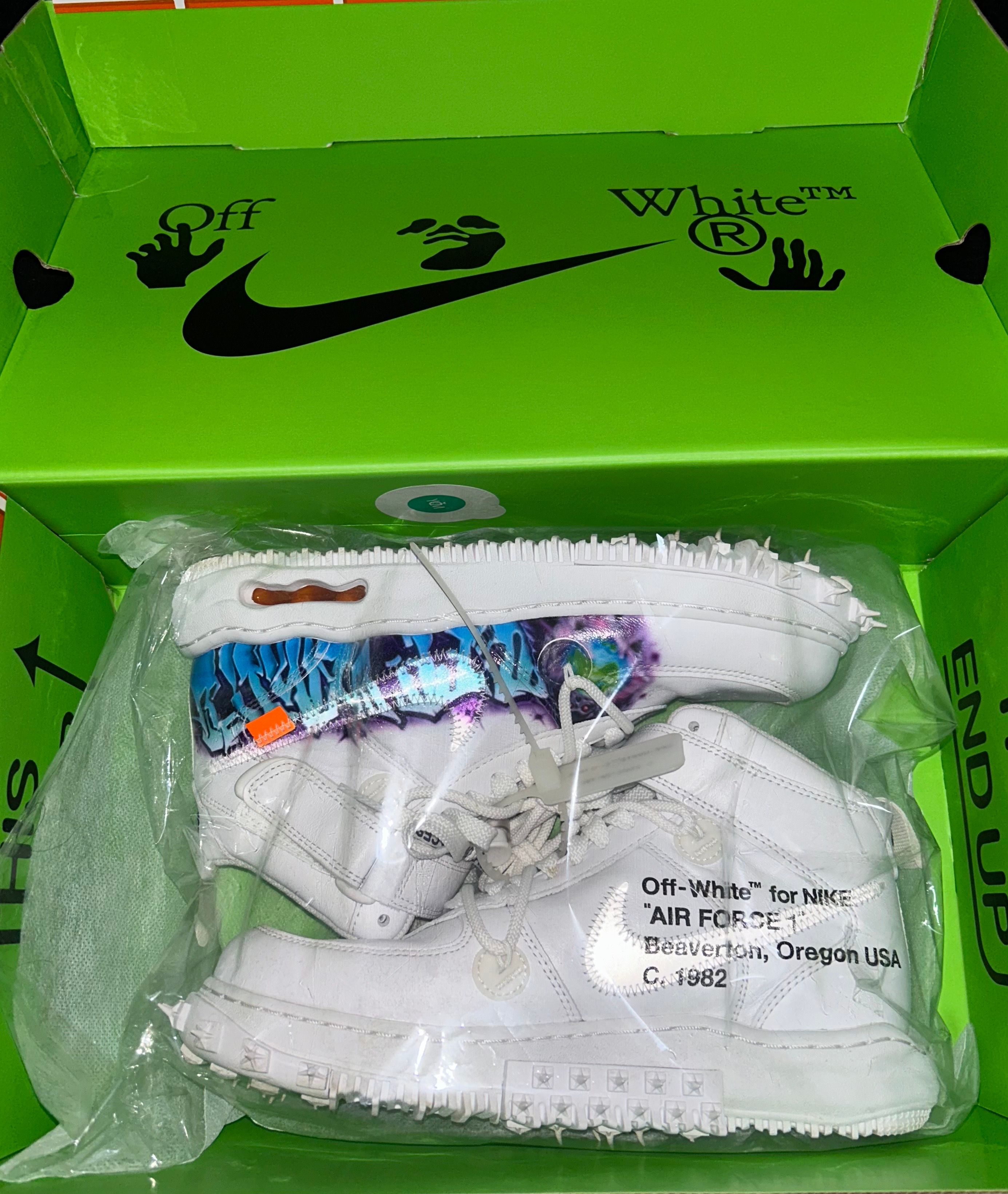 Off-White × Nike Air Force 1 Mid "Graffiti"