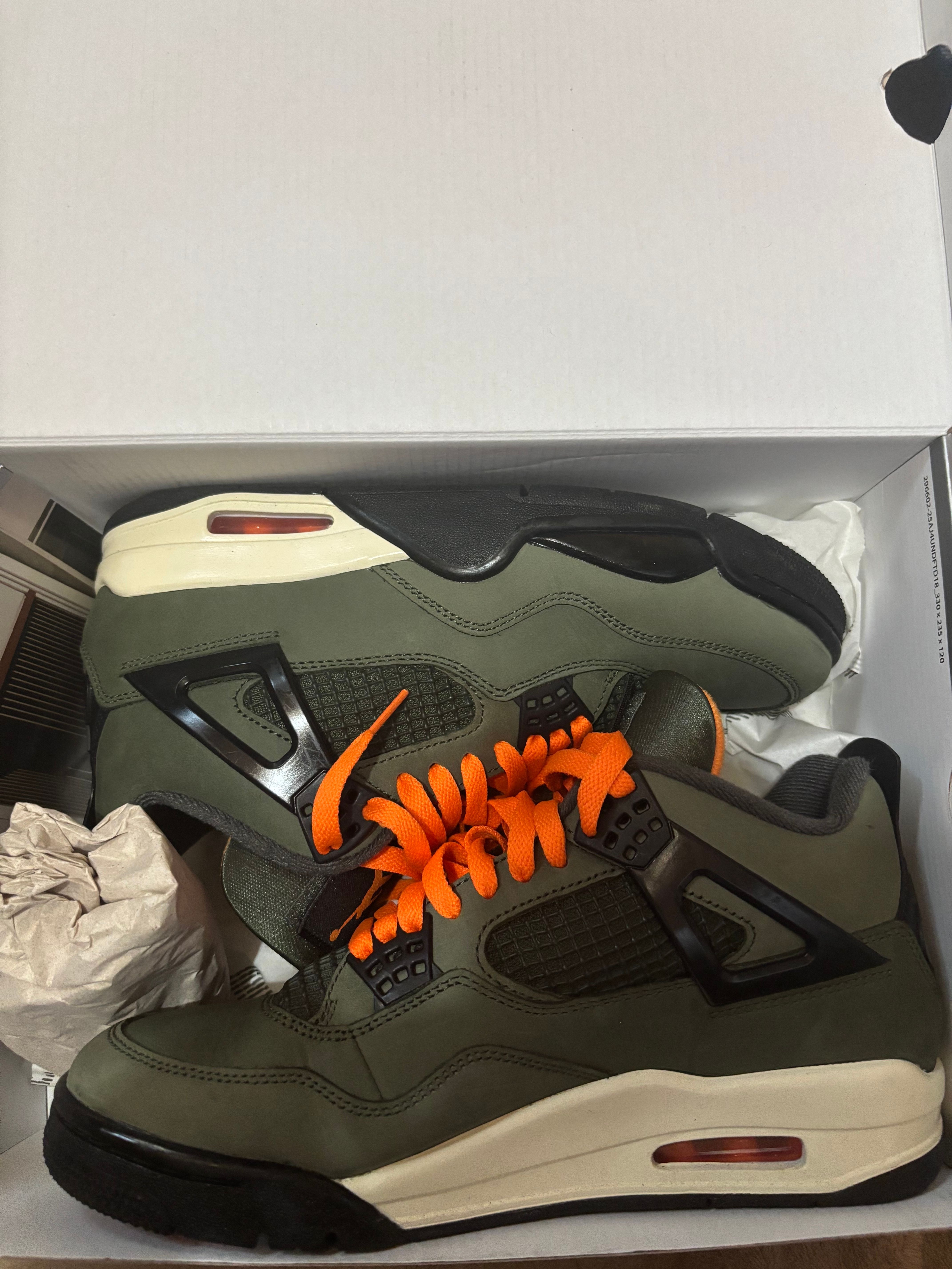 UNDEFEATED × Nike Air Jordan 4 Retro "Deep Green" (2025)