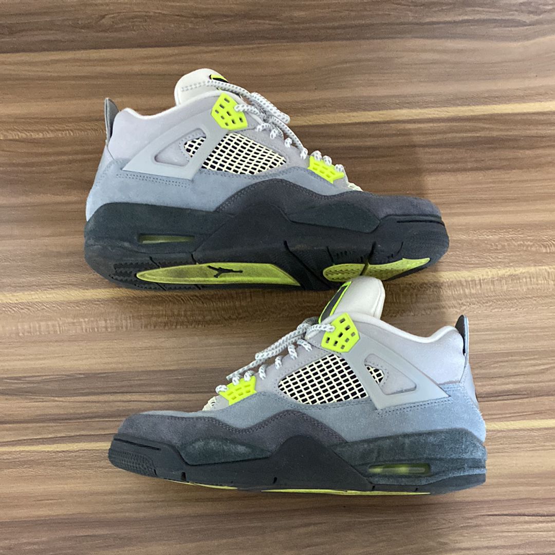 NIKE AIR JORDAN 4 RETRO LE "NEON"