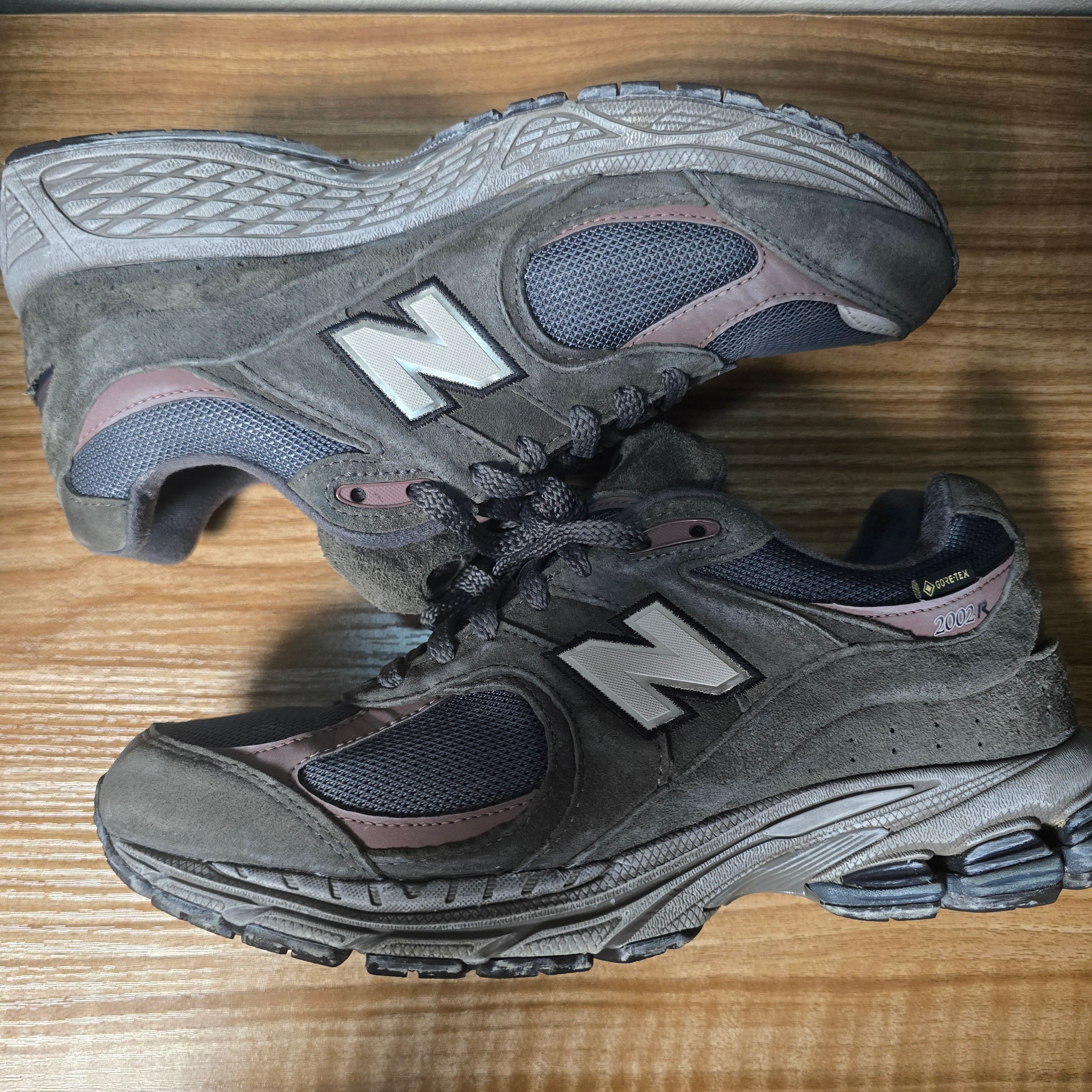 New Balance 2002R GORE-TEX "Black"
