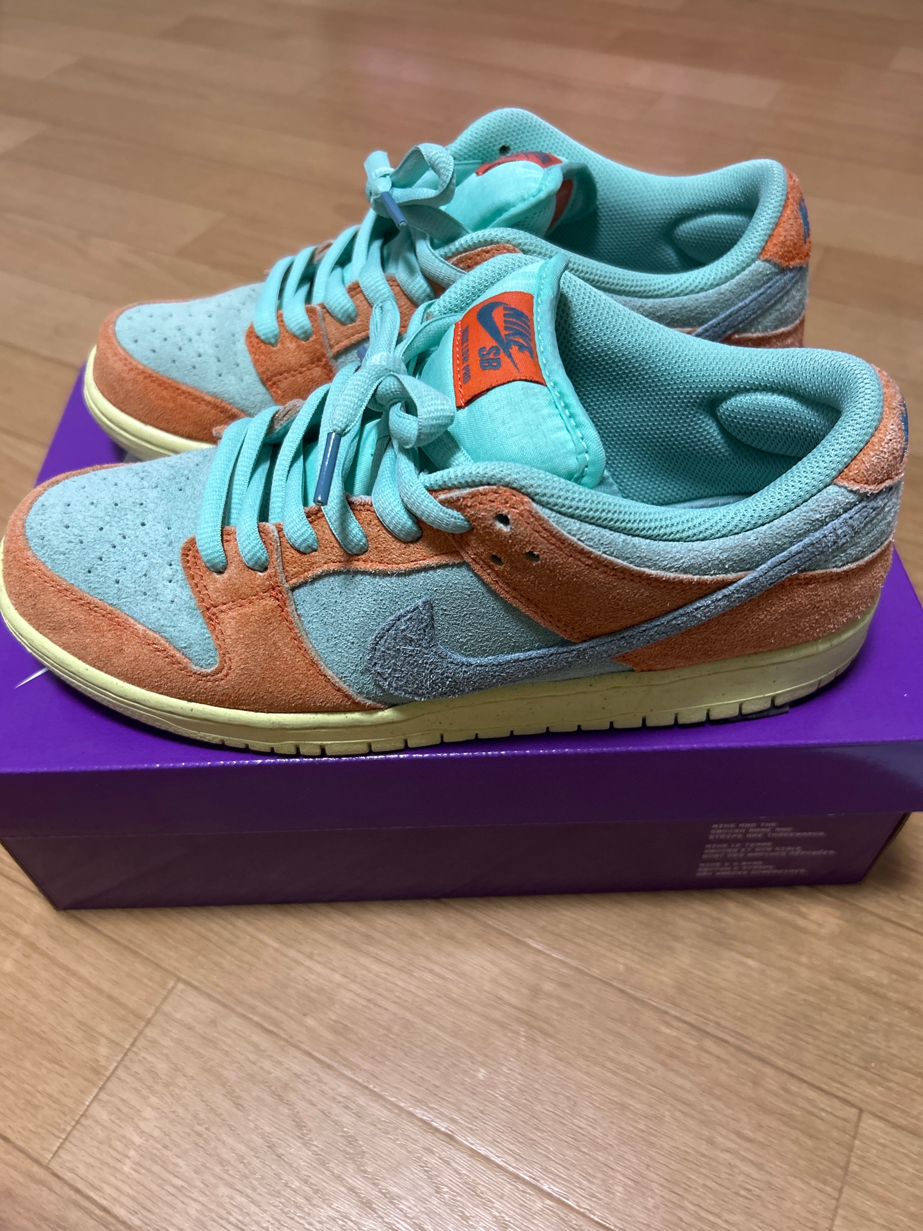 Nike SB Dunk Low Pro PRM "Orange and Emerald Rise"