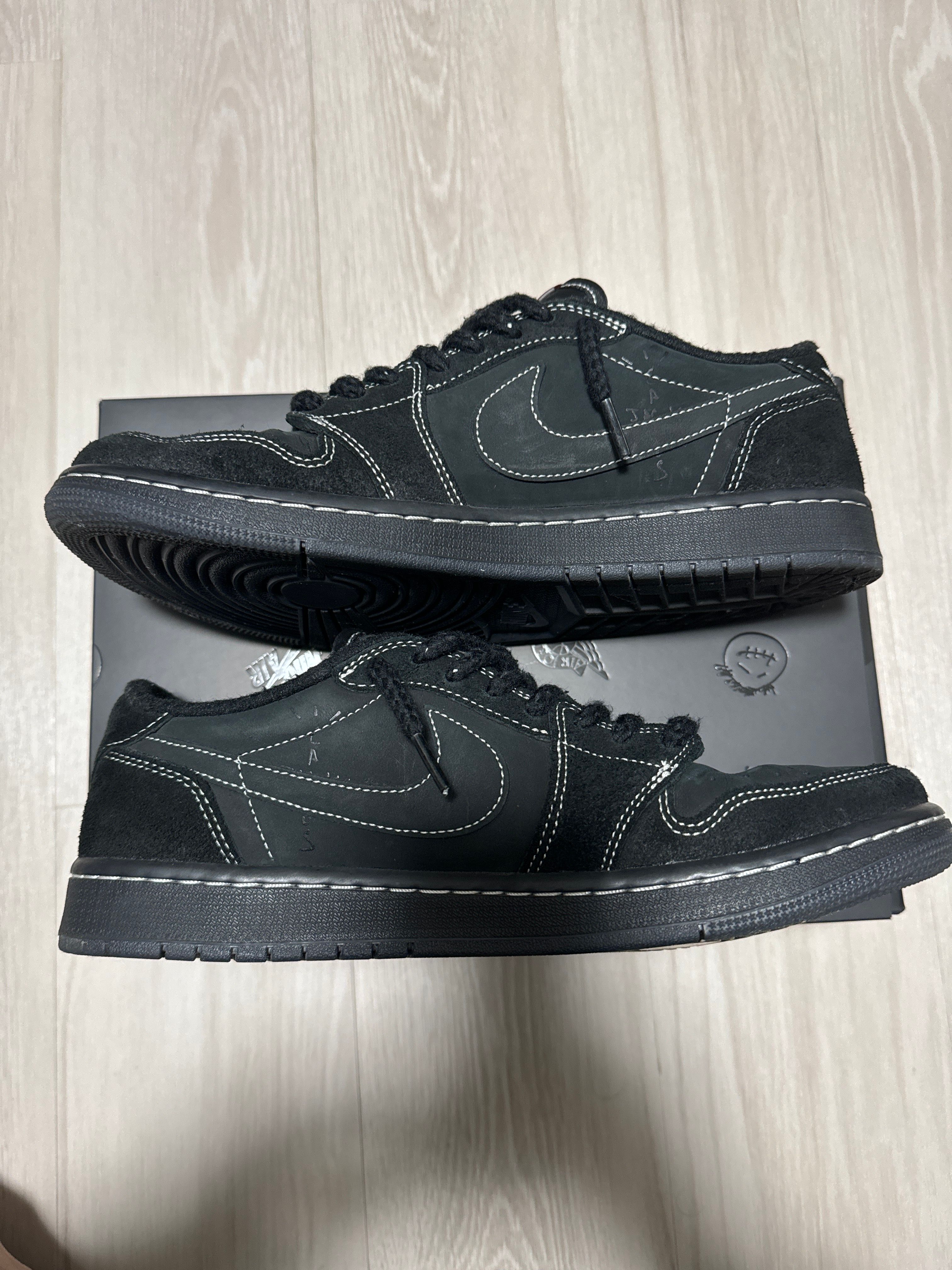 Travis Scott × Nike Air Jordan 1 Low OG SP "Black Phantom"