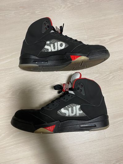 Supreme × Nike Air Jordan 5 Retro