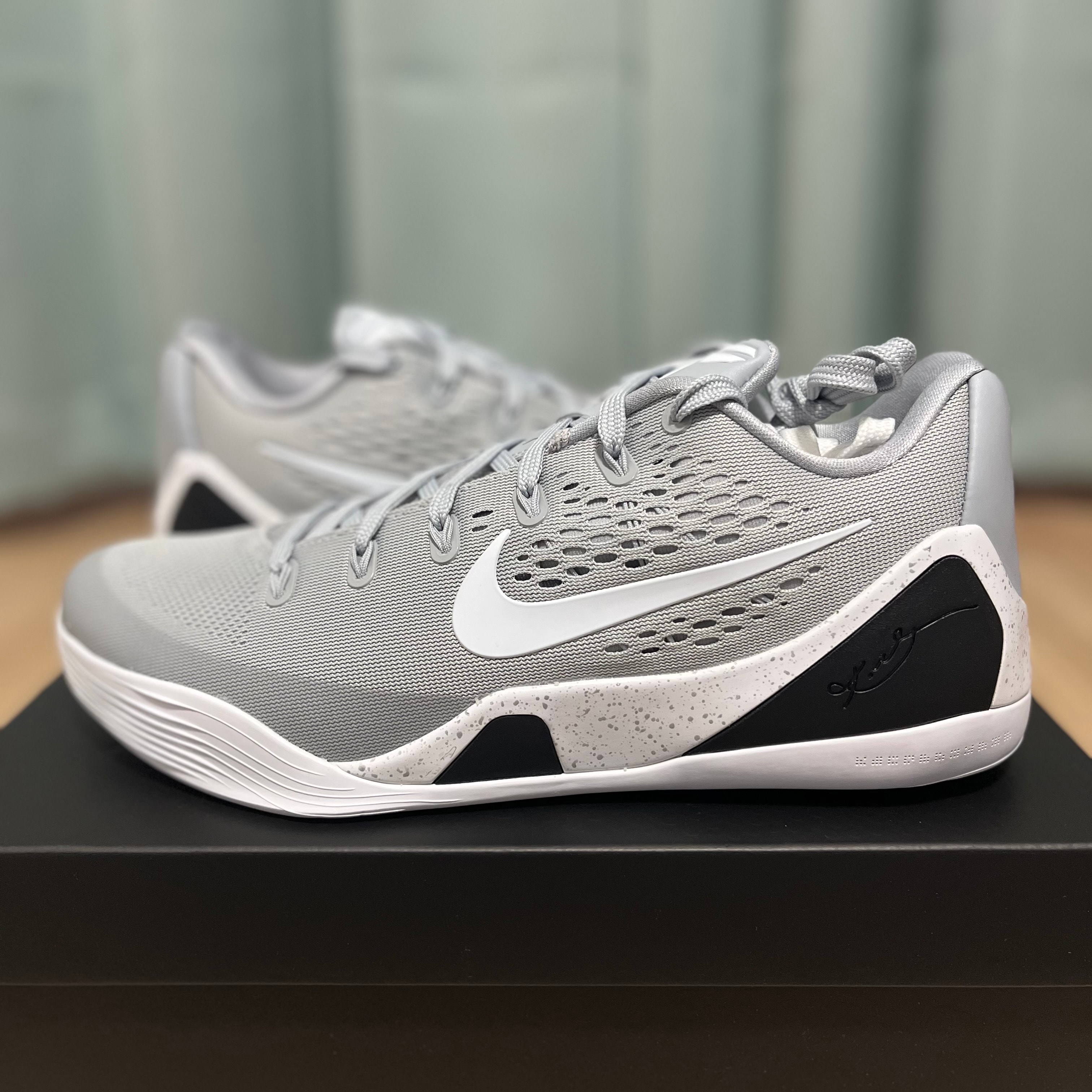 ナイキ コービー9 エリート ロー EM プロトロ 