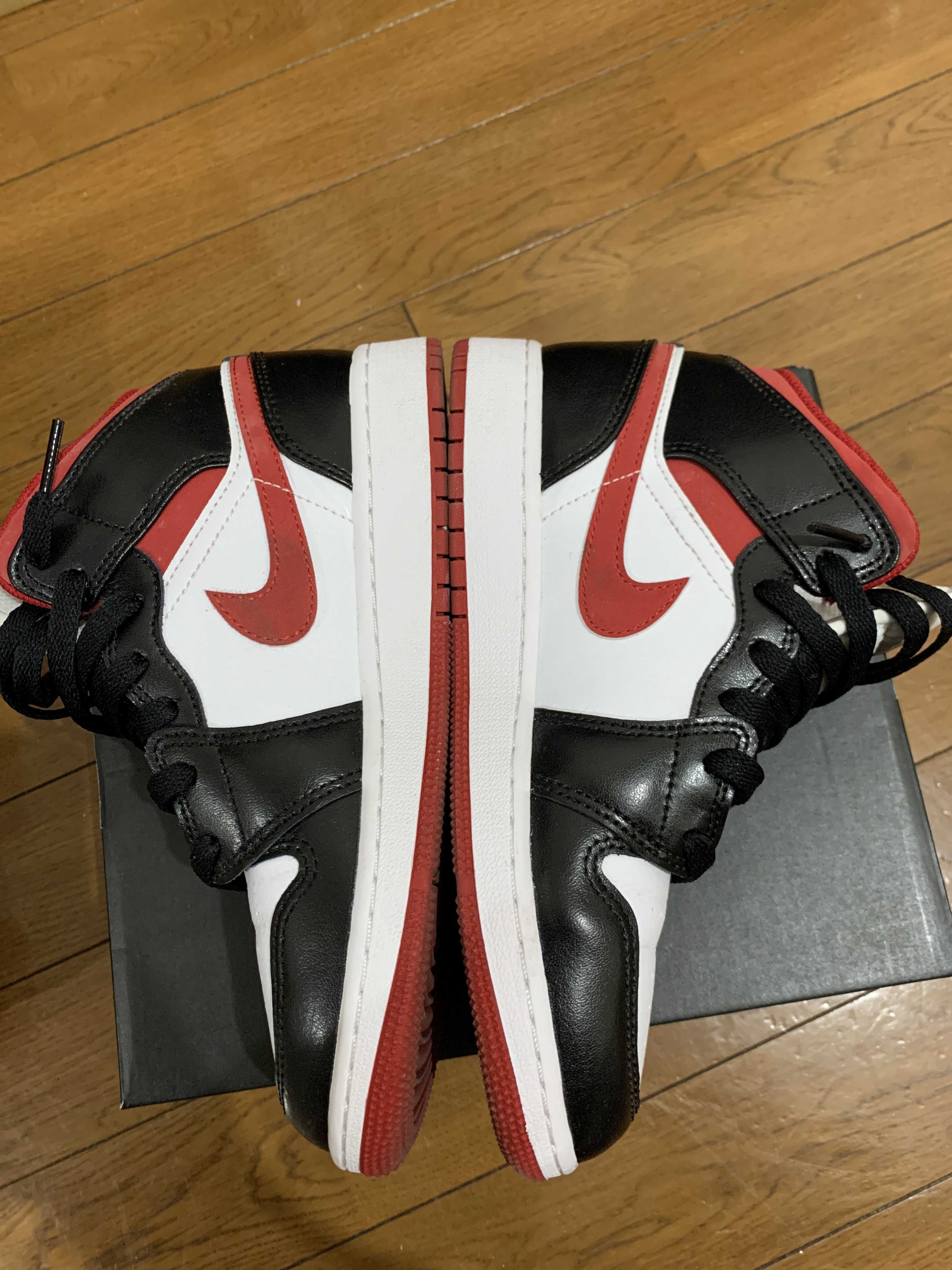 NIKE GS AIR JORDAN 1 MID "WHITE/GYM RED/BLACK"
