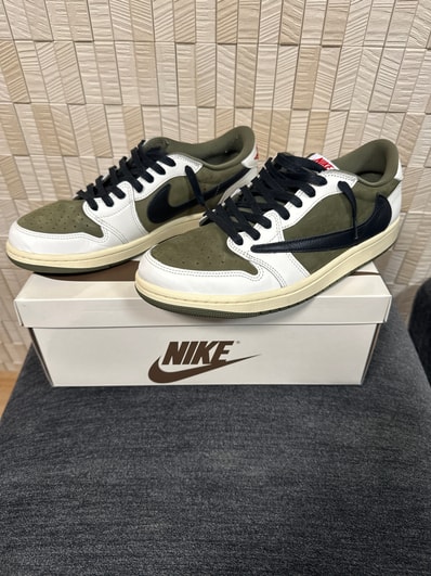 Travis Scott × Nike Air Jordan 1 Low OG SP "Reverse Olive"