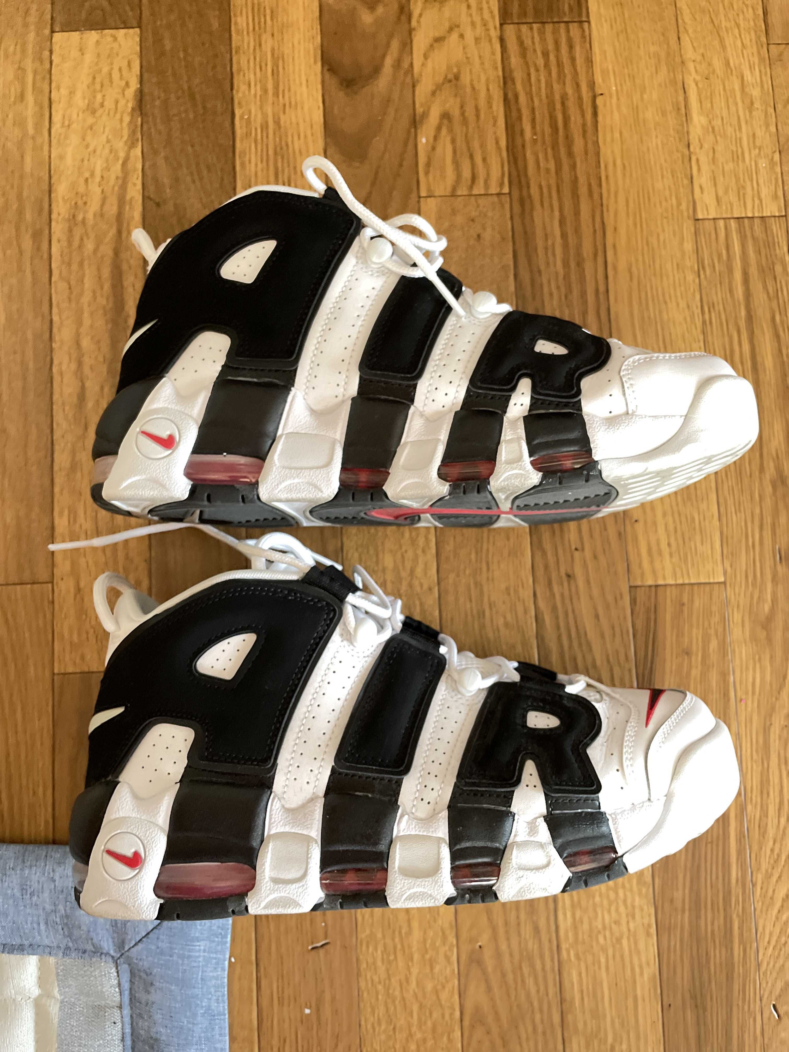 NIKE AIR MORE UPTEMPO "WHITE/BLACK/UNIVERSITY RED"(2020)
