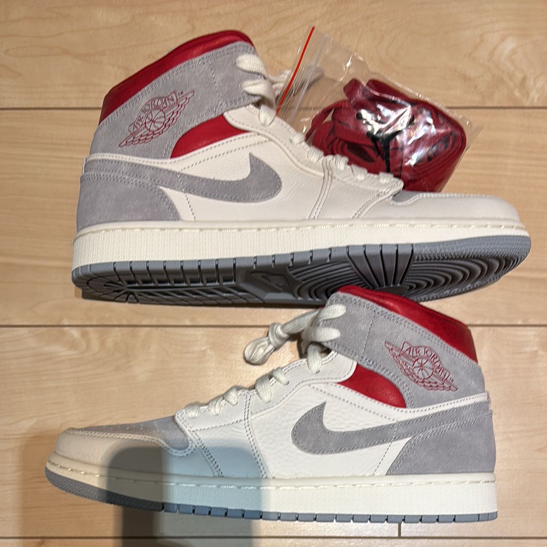 SNS×NIKE AIR JORDAN 1 MID "GREY/RED"