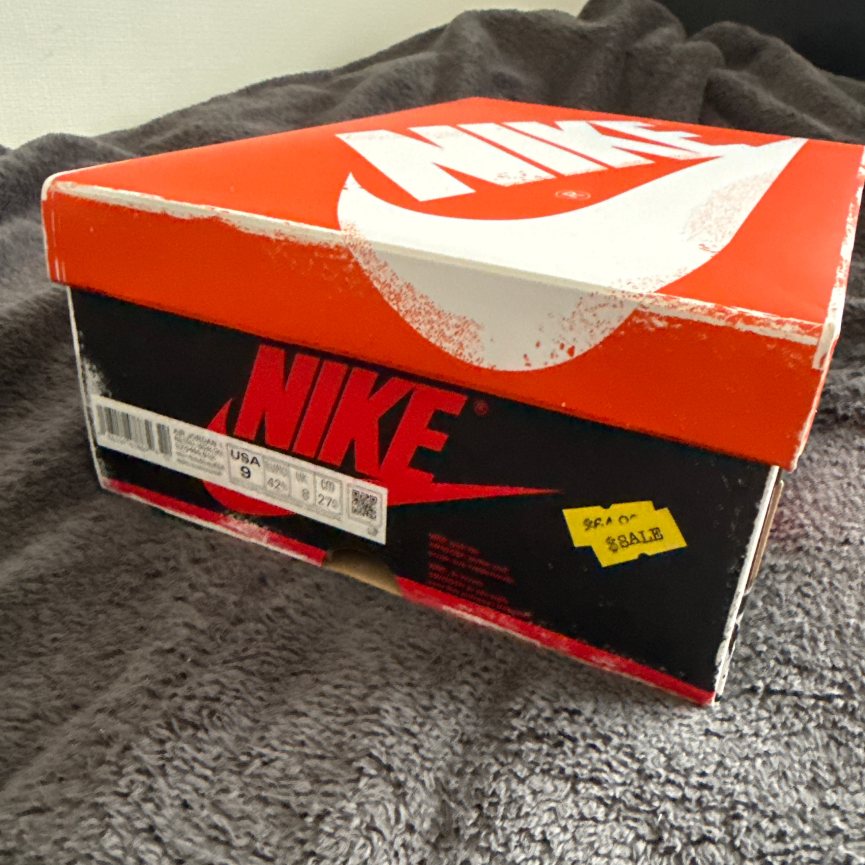 Nike Air Jordan 1 High OG "Lost & Found/Chicago"