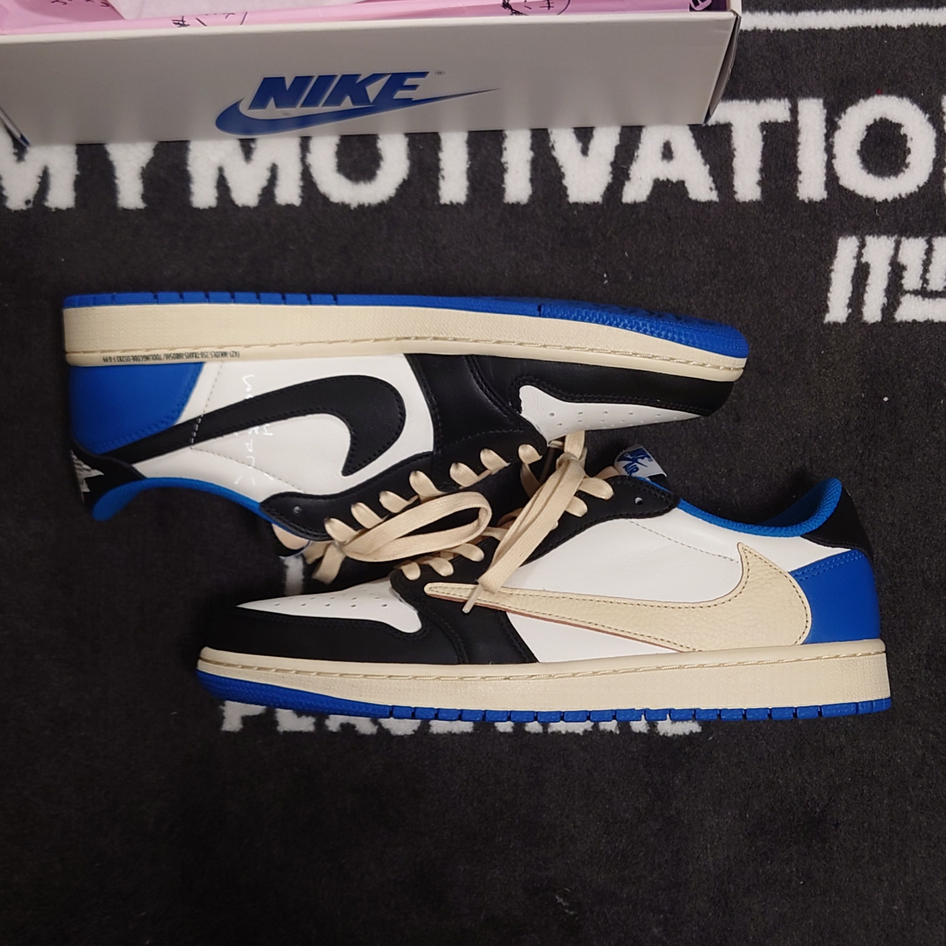 Travis Scott × fragment design × Nike Air Jordan 1 Low OG SP "Military Blue"