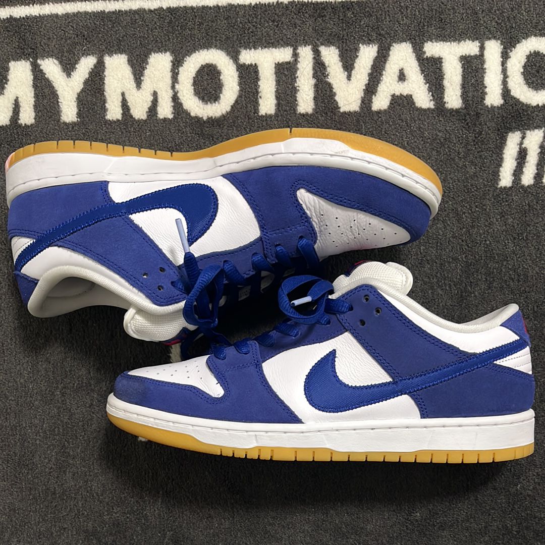 Nike SB Dunk Low "Los Angeles Dodgers/Deep Royal Blue"