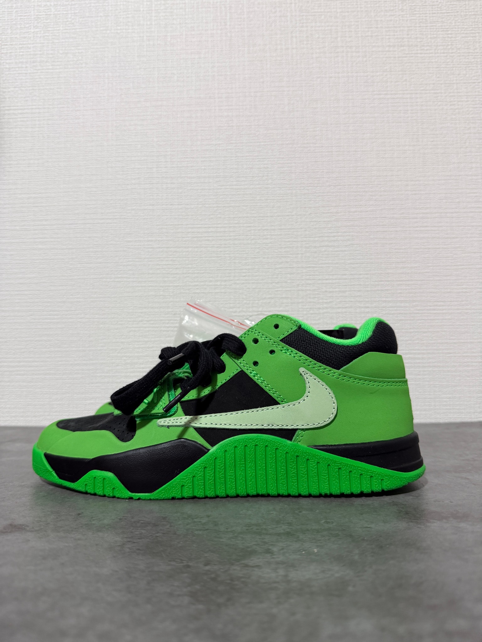 Travis Scott × Nike Jordan Jumpman Jack CJ1 T-Rexx "Green Spark"