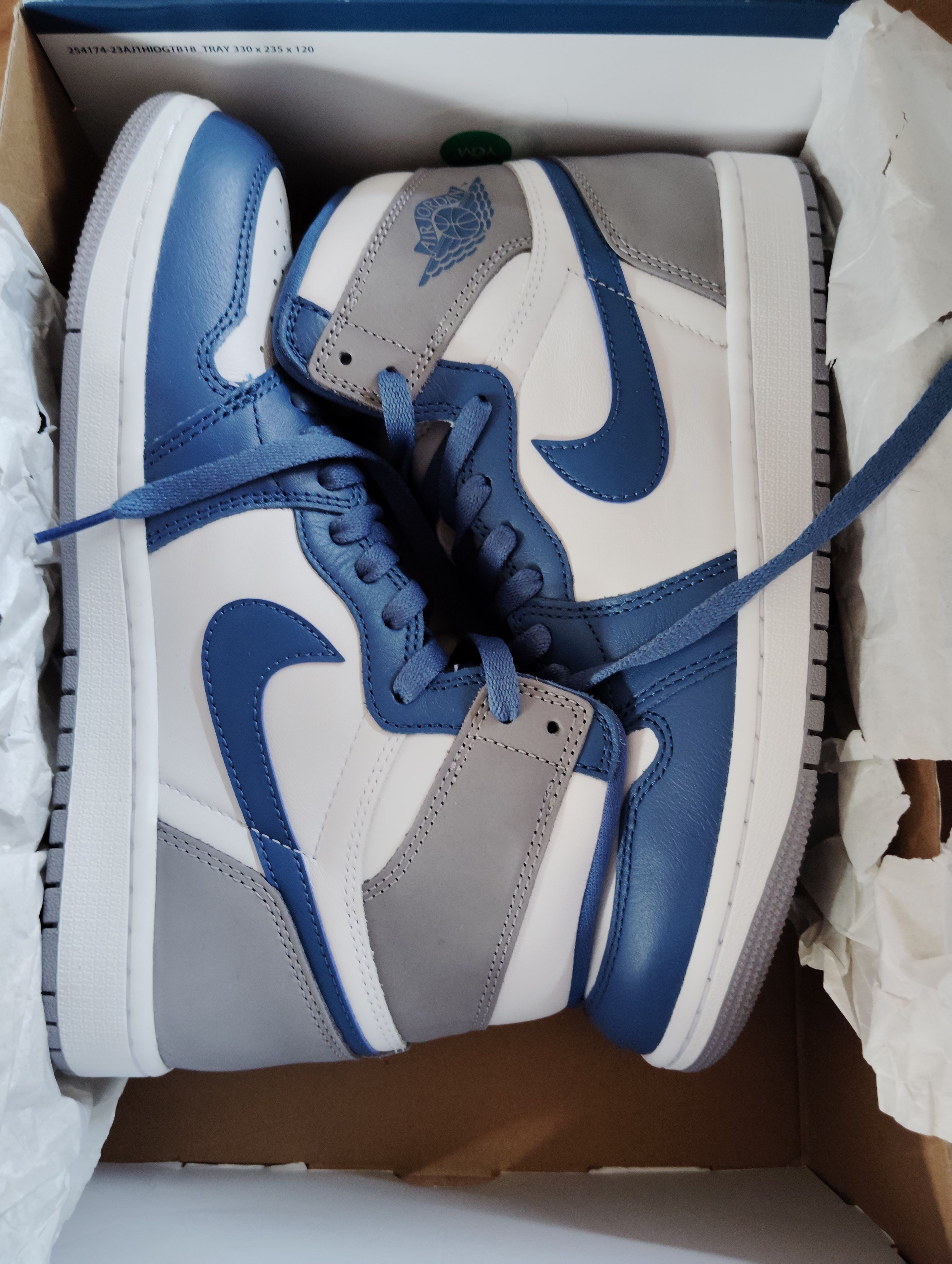 Nike Air Jordan 1 High OG "True Blue"