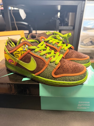 Nike SB Dunk Low "De La Soul" (2015)