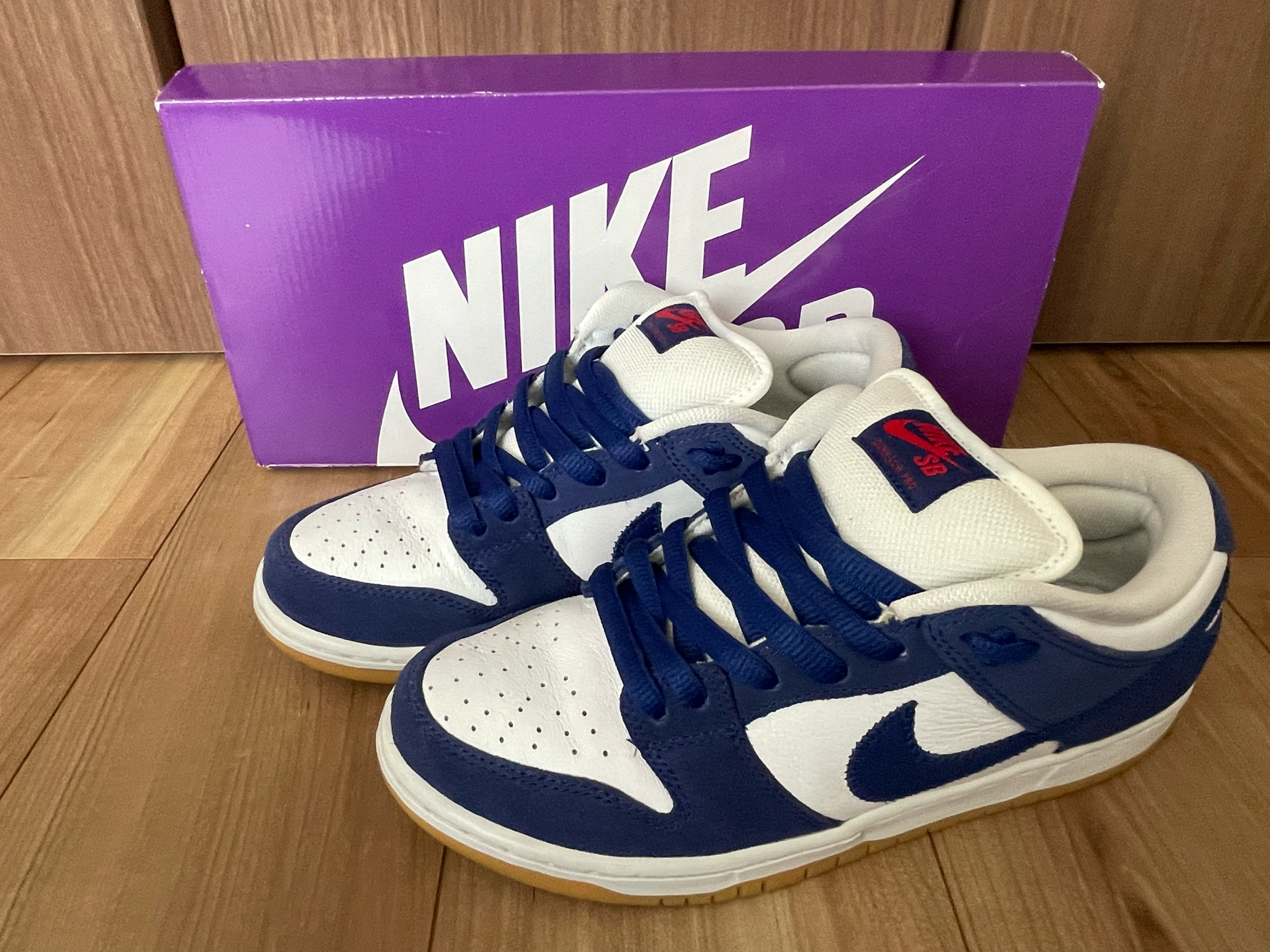 Nike SB Dunk Low "Los Angeles Dodgers/Deep Royal Blue"
