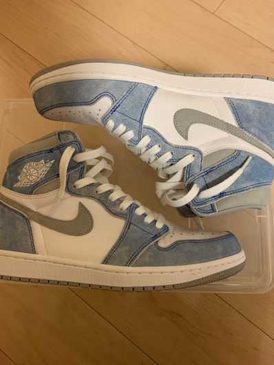Nike Air Jordan 1 High OG "Hyper Royal"