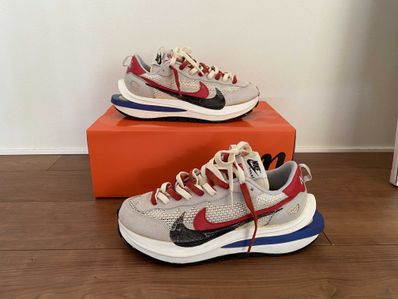 sacai × Nike Vapor Waffle "Royal Fuchsia"