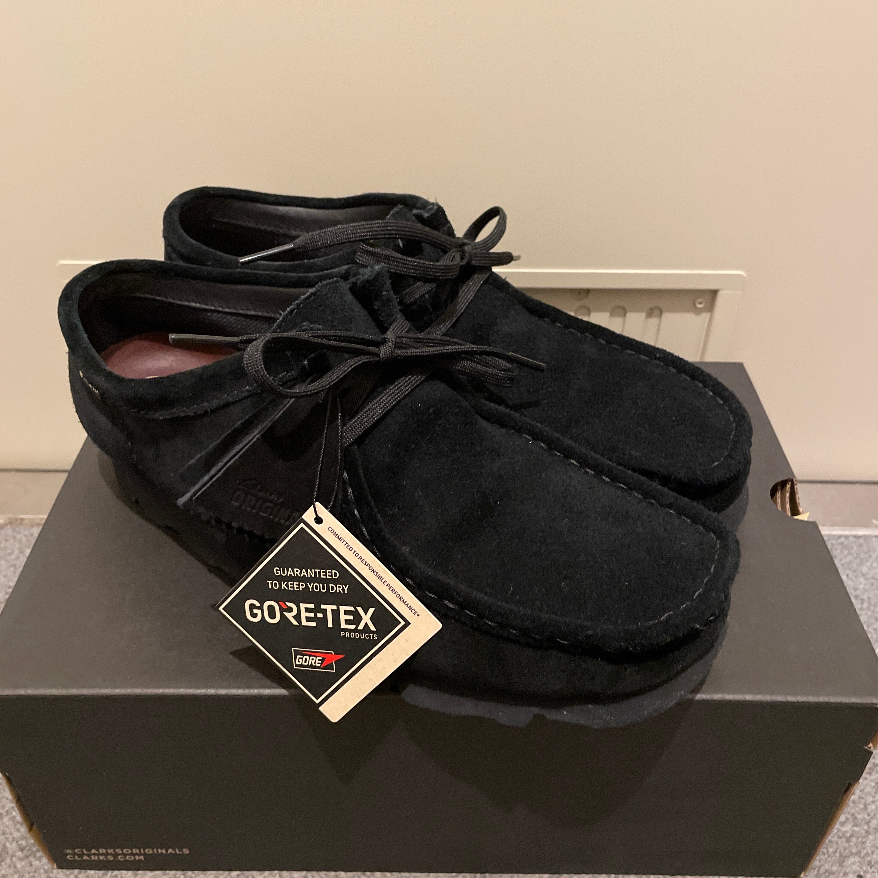 Clarks Wallabee GORE-TEX "Black Suede"