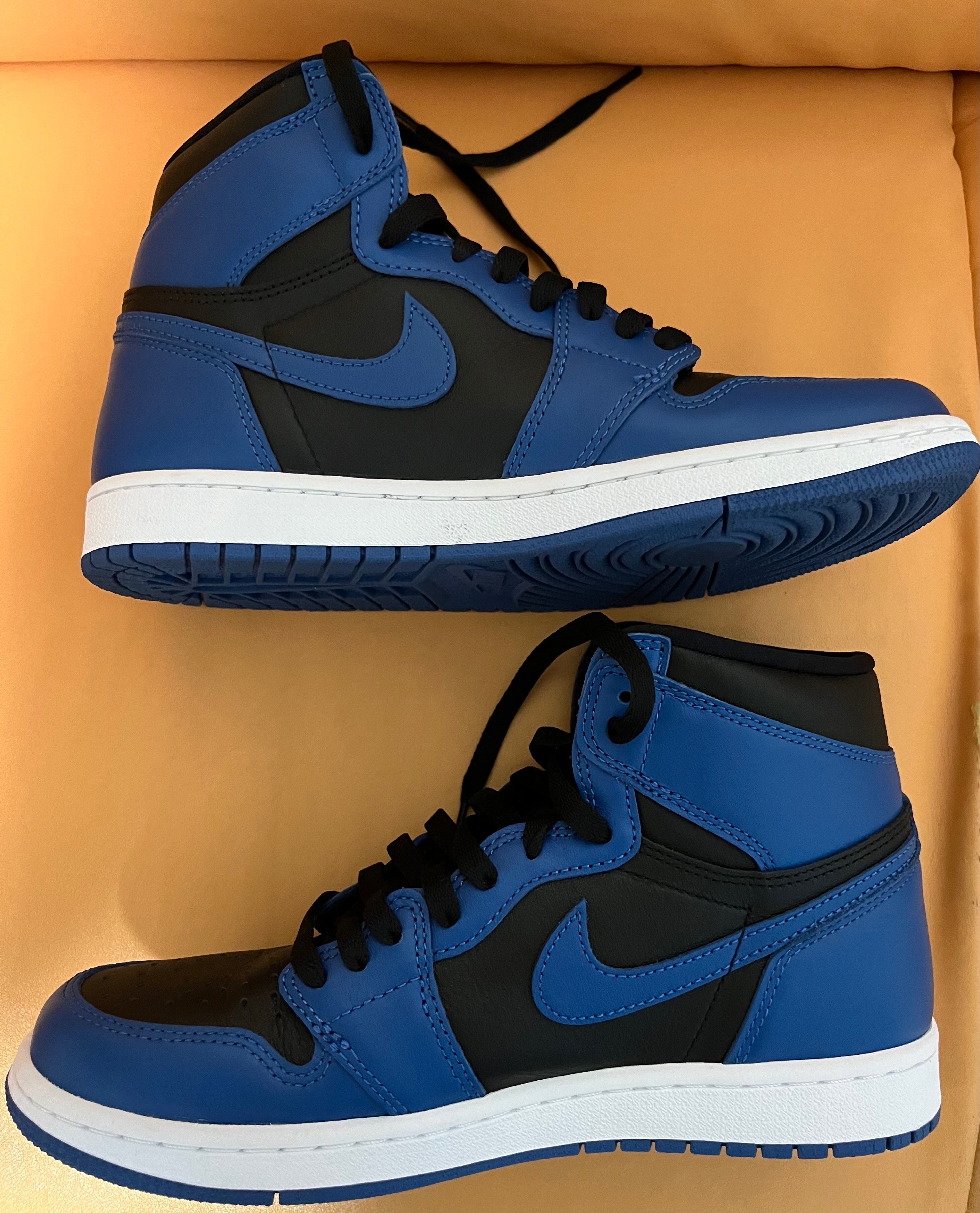 Nike Air Jordan 1 Retro High OG "Dark Marina Blue"