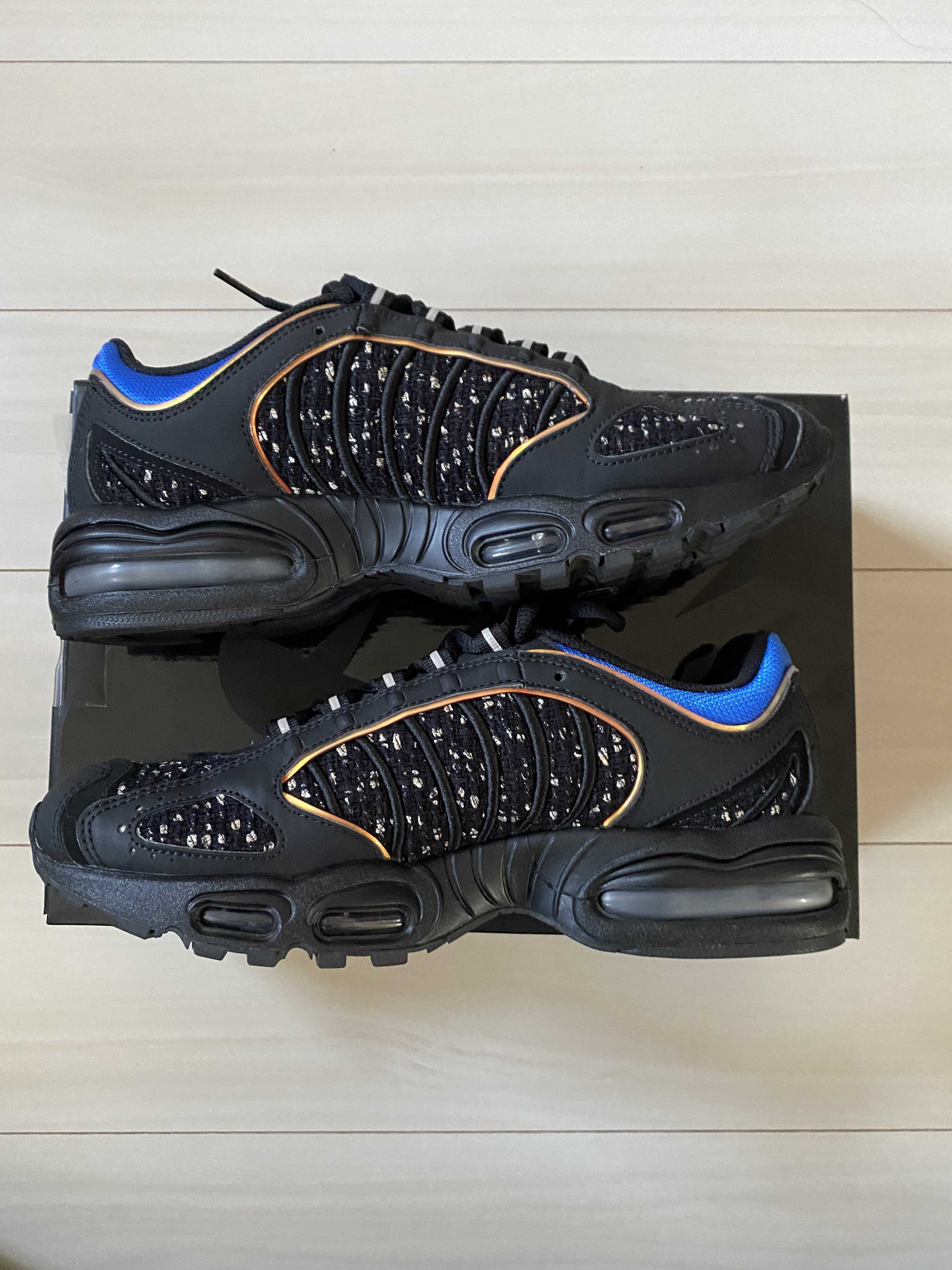 Supreme × Nike Air Max Tailwind 4 "Black"