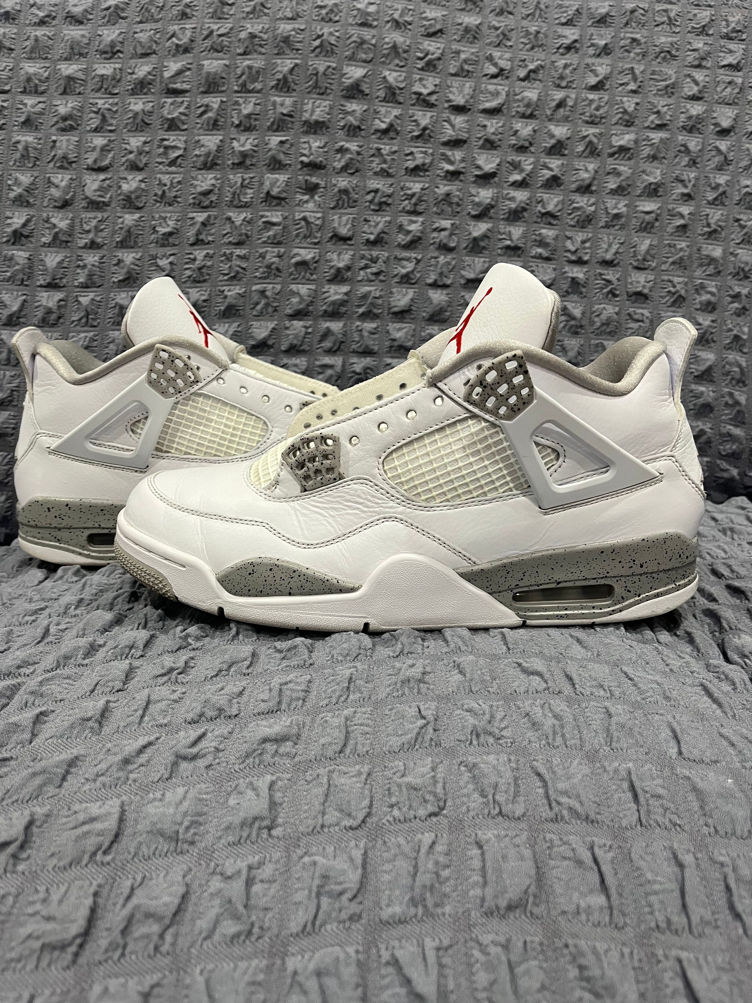 Nike Air Jordan 4 "Tech White"  