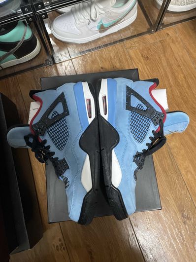 Travis Scott × Nike Air Jordan 4 Retro Cactus Jack "University Blue"