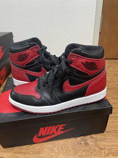 Nike Air Jordan 1 Retro High OG "Bred/Banned" (2016)