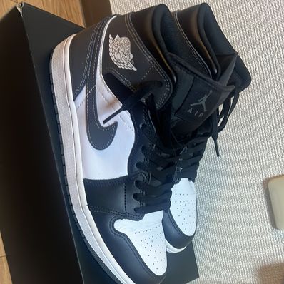 Nike Air Jordan 1 Mid "Black/White/Iron Grey"
