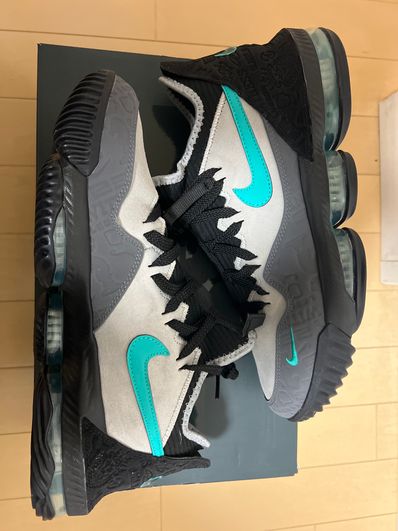 atmos × Nike LeBron 16 "Clear Jade"